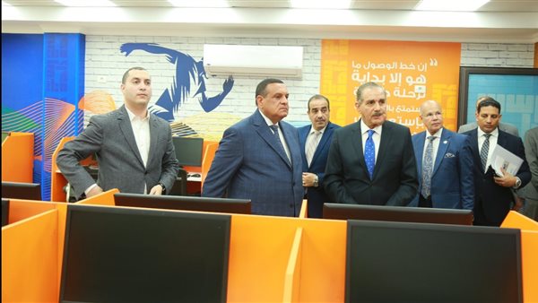 وزير التنمية المحلية