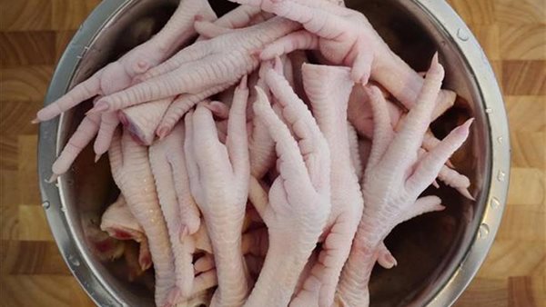 فوائد أرجل الفراخ