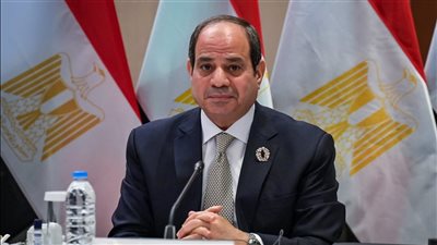 السيسي يوجه بإنشاء صندوق لرعاية الأسرة ووثيقة تأمين للدعم المادي بقانون الأحوال الشخصية الجديد | بث مباشر