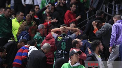 جهات التحقيق تُعاين سقوط مدرج مباراة الأهلي والاتحاد السكندري