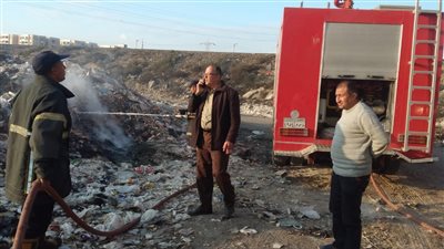 السيطرة على حريق محدود اندلع في مخلفات مصانع بقرية الواصفية بالإسماعيلية