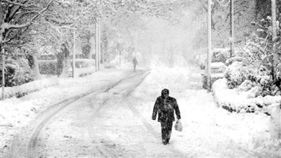 الأقوى منذ عقد.. أكثر من 8 ولايات أمريكية تعلن حالة الطوارئ لاستقبال عاصفة ممطرة اليوم