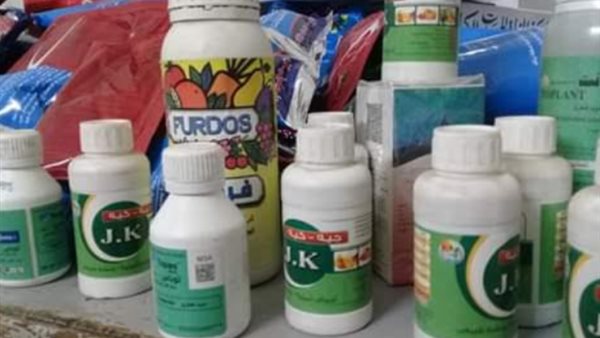 مبيدات زراعية _ أرشيفية