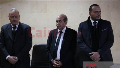 بدء عزاء شقيق الناقد طارق الشناوي بمسجد حسن الشربتلي