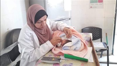 فحص 12 ألف طفل حديث الولادة ضمن مبادرة السمعيات بالمنيا