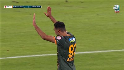 كوكا يسجل في تعادل ألانيا سبور أمام قونيا بالدوري التركي 