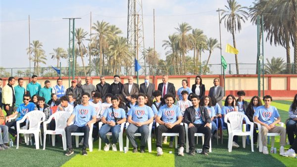  زيارة لوفد الطلاب