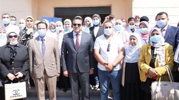 وزير الصحة في زيارة