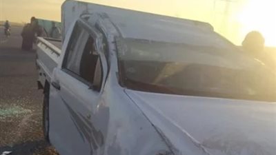 مصرع عامل وإصابة 9 آخرين في انقلاب سيارة بكفر الزيات بالغربية