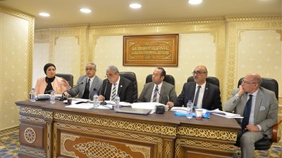 قوى عاملة النواب تنظر اليوم اجتماعات قانون العمل الجديد