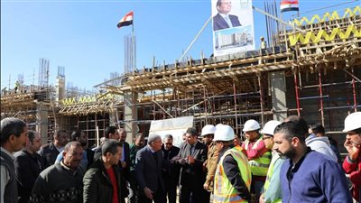 محافظ المنيا يتفقد عددا من مشروعات مبادرة حياة كريمة بمدينة أبوقرقاص