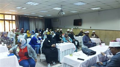 تنظيم 22 من جلسات الدوار للتوعية المجتمعية بأسوان