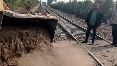 غلق 12 معبرًا مخالفًا وغير قانوني على السكة الحديد بالبحيرة