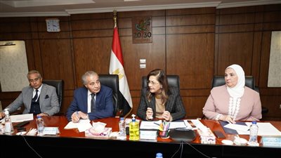  القومي للأجور يقر زيادة الحد الأدنى للأجر بالقطاع الخاص إلى 2700 جنيه وعلاوة دورية اعتبارًا من أول يناير 2023