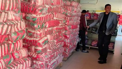 تحرير محاضر متنوعة خلال حملة تموينية على الأسواق بالمنيا