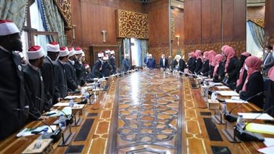 الإمام الأكبر يلتقي بأبنائه الطلاب والطالبات الوافدين الدارسين بالأزهر الشريف