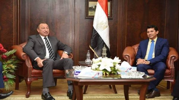 أشرف صبحي ومحمود