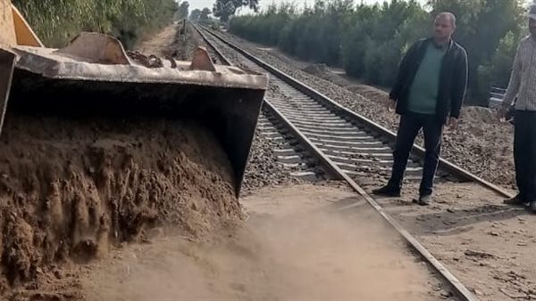 غلق معابر مخالفة