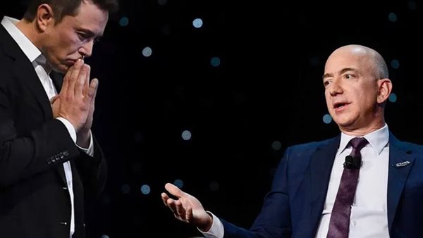 جيف بيزوس وإيلون