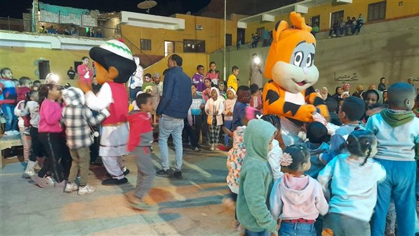 المسرح المتنقل بأسوان