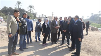 محافظ الجيزة: تنفيذ مشروعات لرفع كفاءة الطرق والمحاور المرورية لتحسين حركة سير المواطنين | صور 