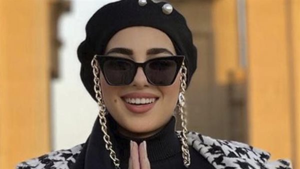 البلوجر هدير عاطف