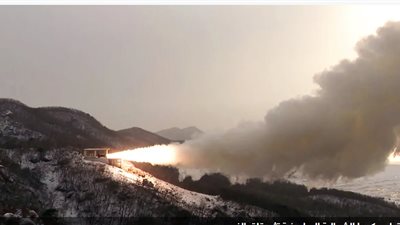 كوريا الشمالية تطلق صاروخا بالستيًا غير محدد باتجاه البحر الشرقي