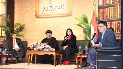 القوة الناعمة وبناء الوعي على مائدة ملتقى الهناجر الثقافي | صور