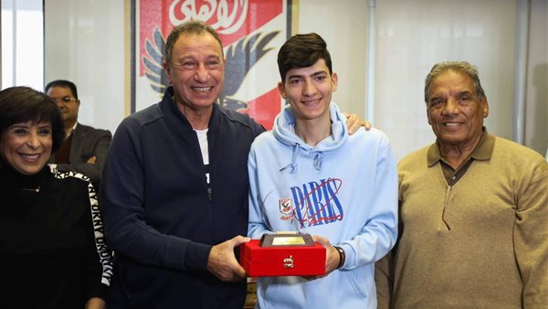 استقبال الخطيب للشاب