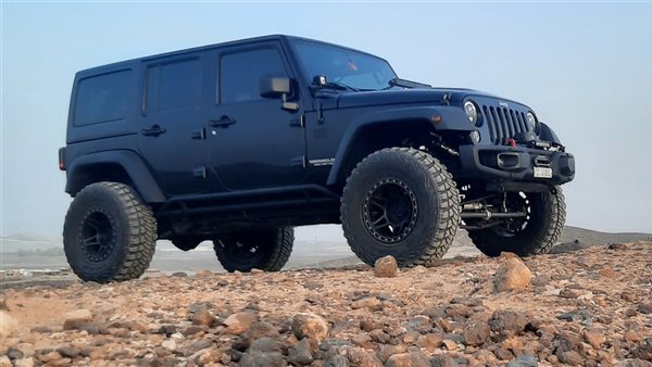 سعر جيب رانجلر 2016