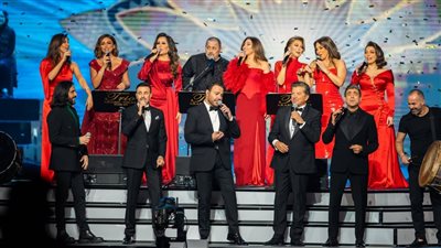 صُلح أصالة وإليسا وتكريم اسم وديع الصافي.. أبرز لقطات حفل تريو نايت بموسم الرياض