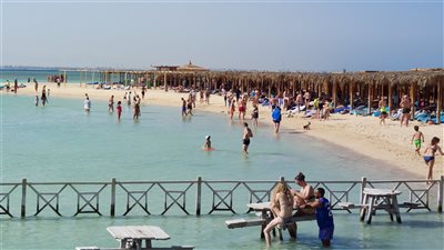 استقرار الأحوال الجوية اليوم على مدن البحر الأحمر