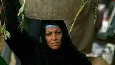 أيقونة الكفاح.. وفاة بطلة صورة الأمومة الشهيرة التي التقطت عام 2017