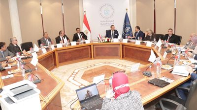 الرعاية الصحية تنشئ وحدة تقييم استخدام الأدوية بالمنشآت الطبية بمحافظات التأمين الصحي الشامل