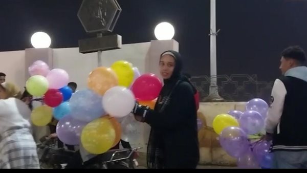 مظاهر احتفالات أهالي