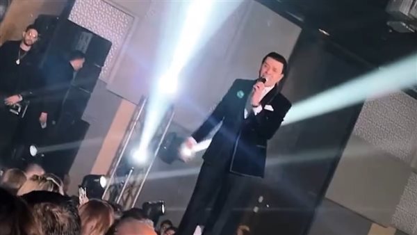 الفنان مصطفى كامل