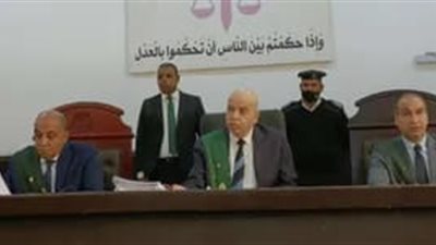 اليوم.. أولى جلسات المتهم بقتل مشرف نشاط بأحد المدارس لشكه في وجود علاقة غير شرعية مع زوجته بالفيوم