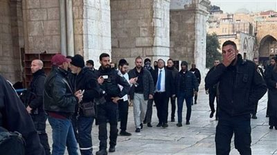 استفزازات حكومة نتنياهو.. وزير إسرائيلي يقتحم الأقصى وسط تهديدات وتحذيرات بالتصعيد