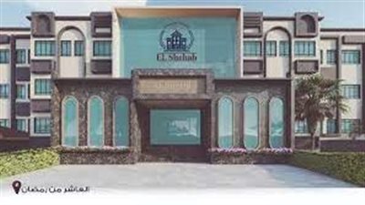 بعد الاتهام بالإهمال وتعرض التلميذة للضرب.. مدير مدرسة الشهاب: اتزحلقت ومحدش تعدى عليها | خاص