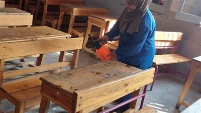 بتعقيم اللجان.. مدارس مصر الجديدة تستعد لامتحانات الفصل الدراسي الأول 2023 | صور 