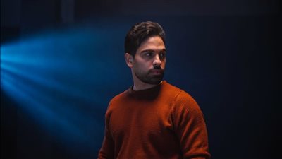 المطرب فريد يطرح أجدد أغانيه نفس النهايات | فيديو