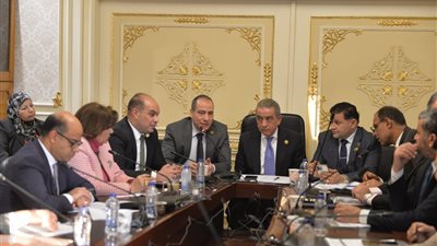 صناعة البرلمان تناقش فكرة إنشاء عاصمة صناعية مع هيئة التنمية