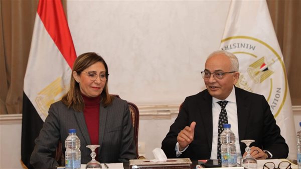 وزير التعليم ووزيرة