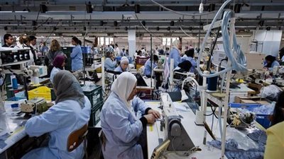 للشهر الـ 25 على التوالي.. انكماش أنشطة القاع الخاص غير البترولي في مصر