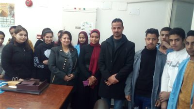 قوى عاملة أسيوط: ندوات للتوعية والتثقيف حول قضايا المجتمع 