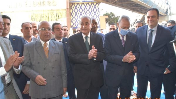 وزير التموين 