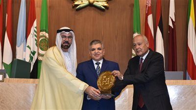 قناة السويس ومحافظ أسوان ومترو الأنفاق.. 3 جوائز مصرية في التميز الحكومي العربي