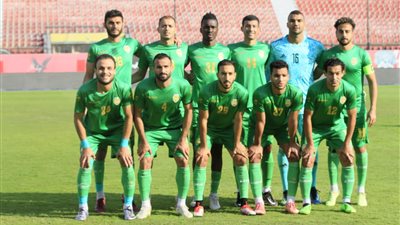 قائمة فريق إيسترن كومباني لمواجهة الاتصالات