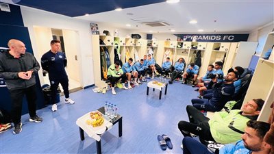  تاكيس يودع لاعبي بيراميدز ويوجه رسالة لباتشيكو | صور