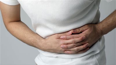 الزائدة وحصوات الكلى.. تعرف على الحالات المرضية المصاحبة لـ آلام الجنب الأيمن 